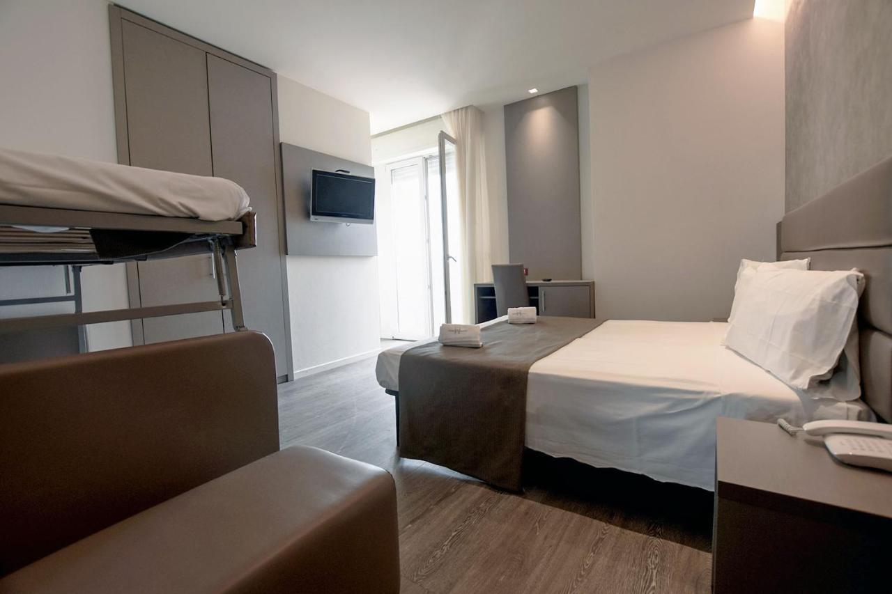 Hotel Aurora Rimini Extérieur photo